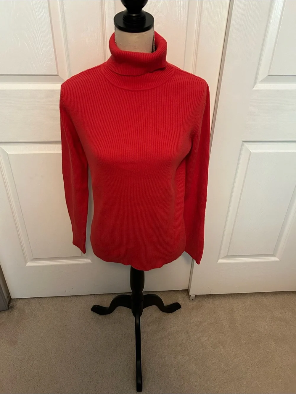 Norm Thompson Classic Ribbed Red/Orange Turtleneck Sweater